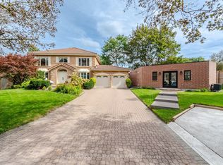 36 Inglenook Ct, Whitby, ON L1R1H1