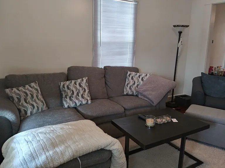 1202 N Walnut St — Photo 30