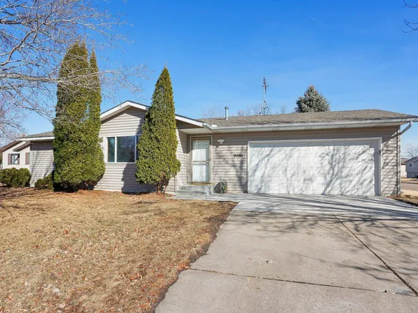 9090 Tanager Cir, Monticello, MN 55362