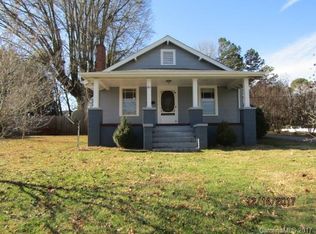 61 28th St NW, Hickory, NC 28601