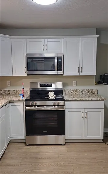 641R S Washington St #11 — Photo 9