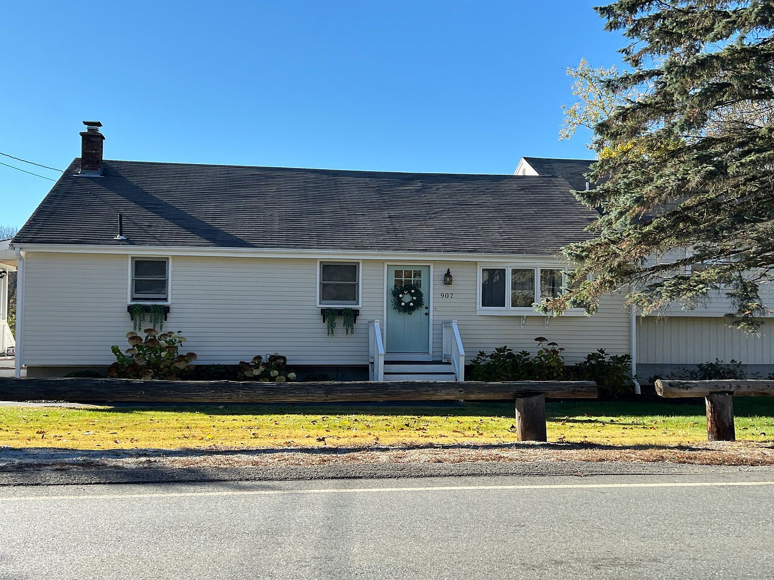 907 Highland St, Holliston, MA 01746 Zillow