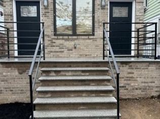 16015 79th Ave, Fresh Meadows, NY 11366