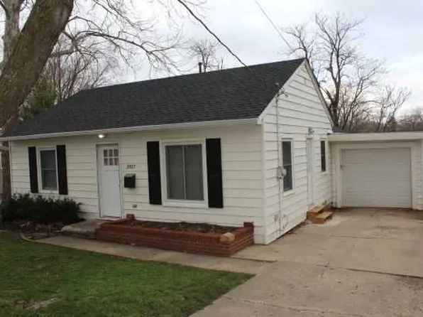 3917 51st St, Des Moines, IA 50310