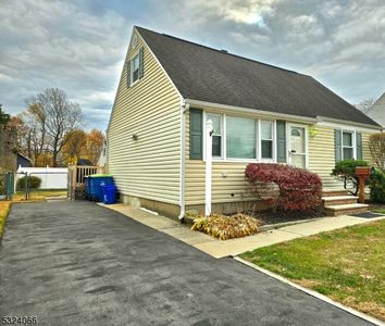 720 Boesel Ave, Manville, NJ, 08835