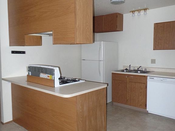 5th image of 440 Carroll St APT B