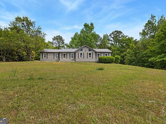 3rd image of 121 Girl Scout Rd