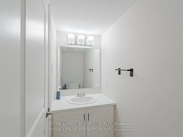 1857 Haiku St — Photo 21