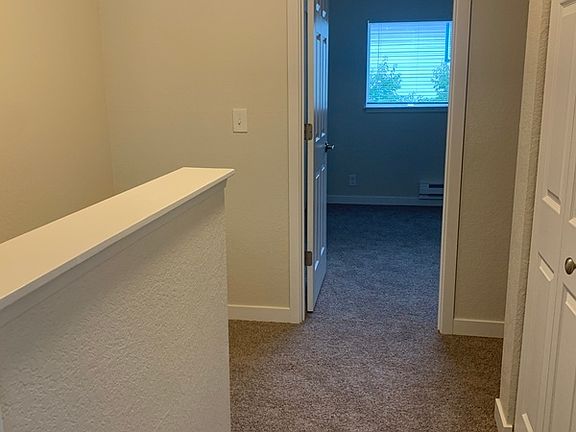4th image of 15731 Admiralty Way SW Unit C
