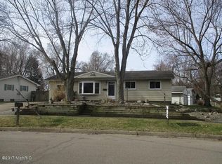 5548 Cheshire St, Portage, MI 49002