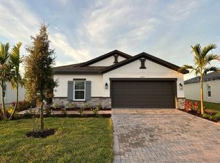 5323 Senza Trl, Palmetto, FL 34221