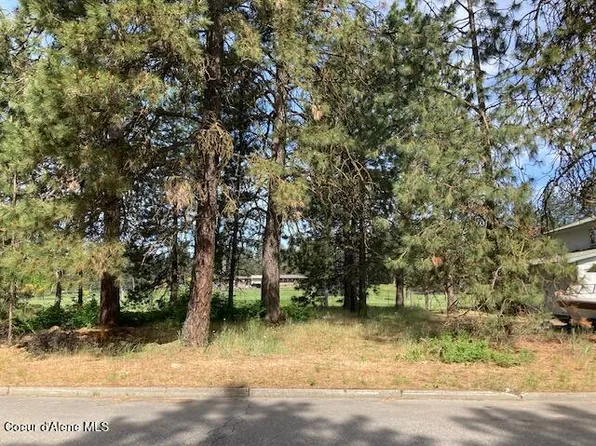 W Fairway Dr, Coeur D Alene, ID 83815