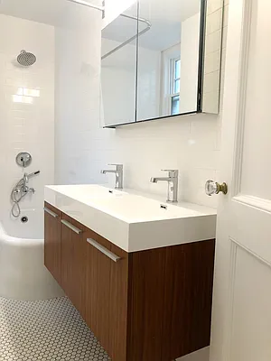 Sold by Sotheby's International Realty | media 12