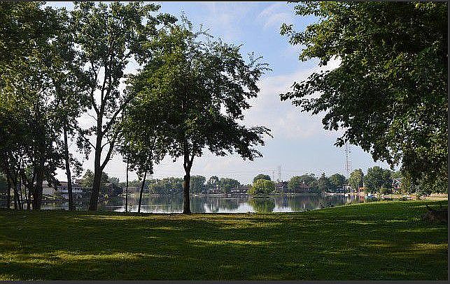 1.2 Acre, Can be divided 