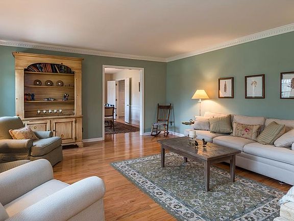 3rd image of 5779 Wilcke Way