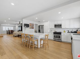 6206 Hesperia Ave, Encino, CA 91316