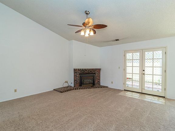 3rd image of 1010 S Clovis Ave APT 106