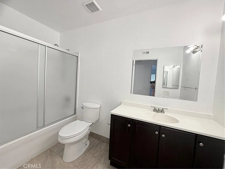 302 E Blueridge Ave — Photo 11