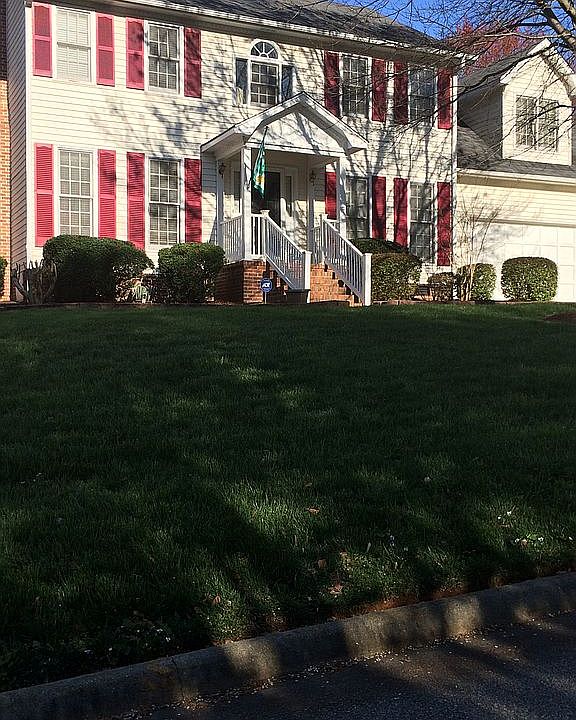 2nd image of 123 Legrae Ln