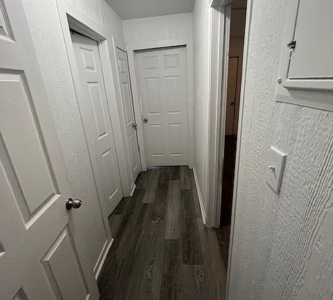 5th image of 1916 Holloman Dr #11425379