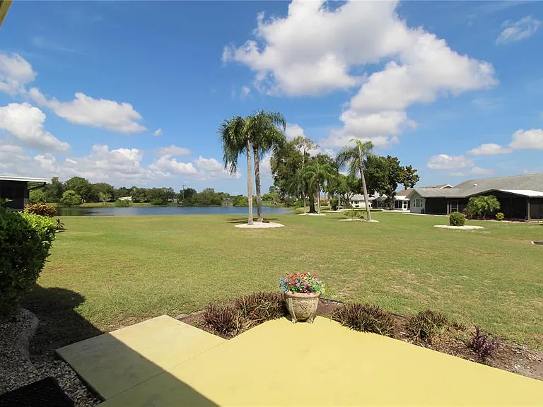309 Bryce Ct — Photo 27