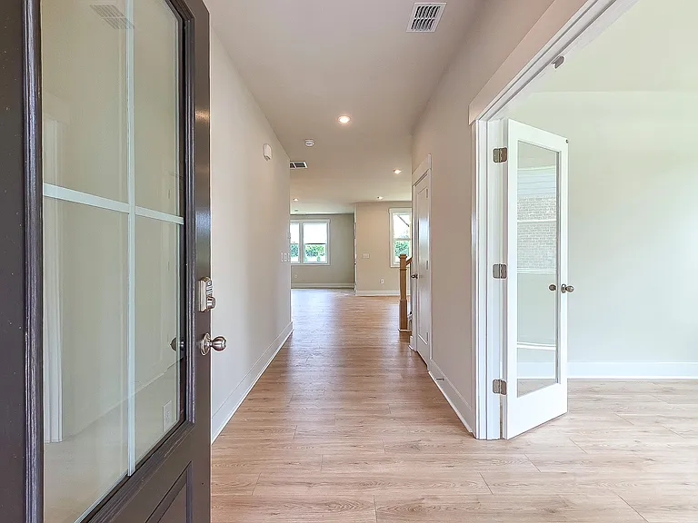 663 Dugout Dr — Photo 5