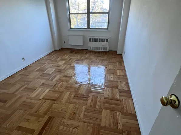 2015 Bruckner Boulevard #3B, photo 2