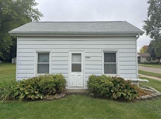 1524 11th Ave, Monroe, WI 53566