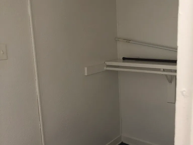 Walk in closet