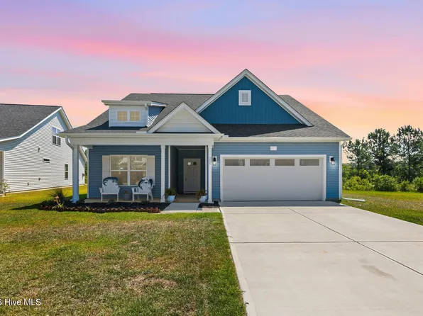 204 Balustrade Way, Hampstead, NC 28443