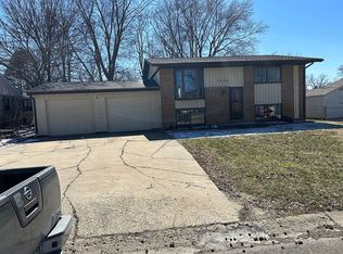 2239 Mar Vista Dr, Washington, IL 61571