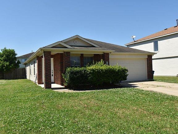 2nd image of 1126 Desert Oasis Ln