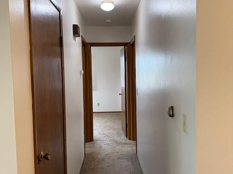1709 Jefferson St — Photo 38