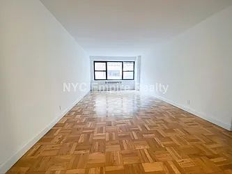 Rented by NYC Empire Realty Inc