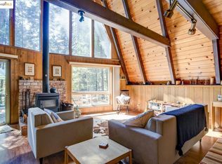 1427 Meadow Dr, Arnold, CA 95223