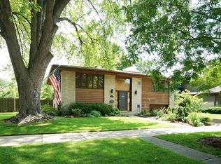 17 N Prindle Ave, Arlington Heights, IL