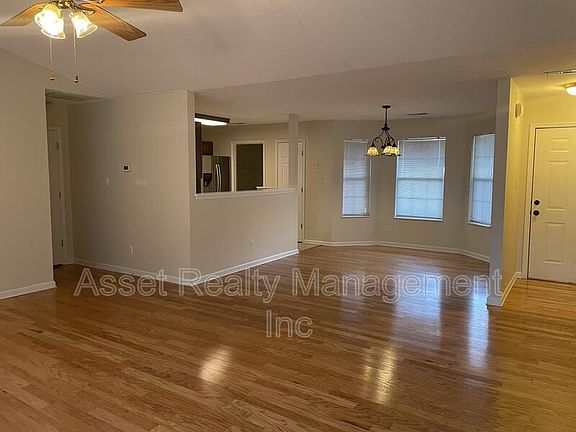 3rd image of 6317 Beehive Ln