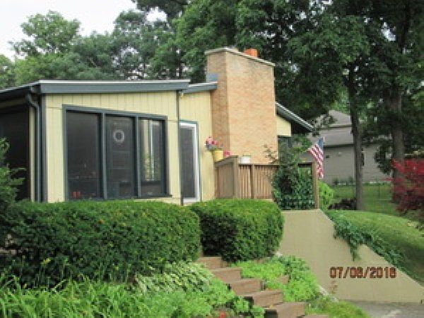 1st image of 38368 N Lakeside Pl