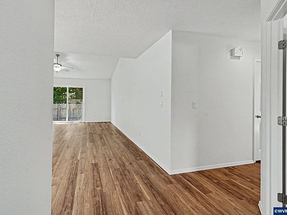 5th image of 1236 Trent Ave N
