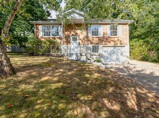 304 Kevin Dr, Dickson, TN 37055