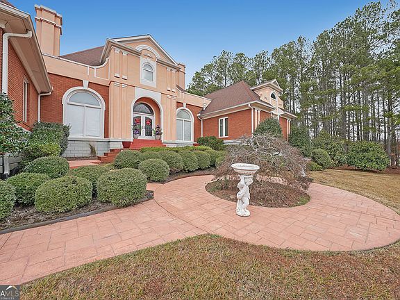 4th image of 1827 Poplar Springs Rd