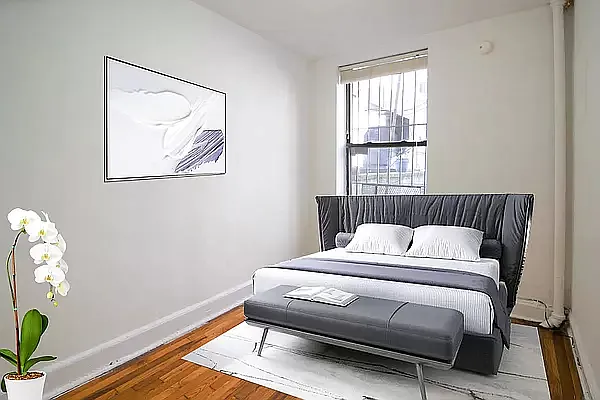 341 1st Avenue — Photo 4