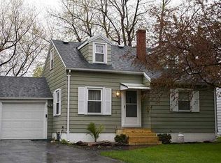 212 Newton Rd, Rochester, NY 14626