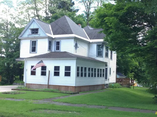 36 N Washington Ave, Oxford, NY 13830
