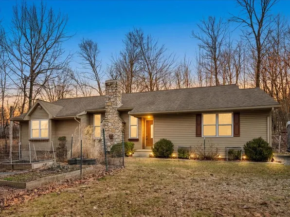 311 Sioux Dr, Auburn, PA 17922