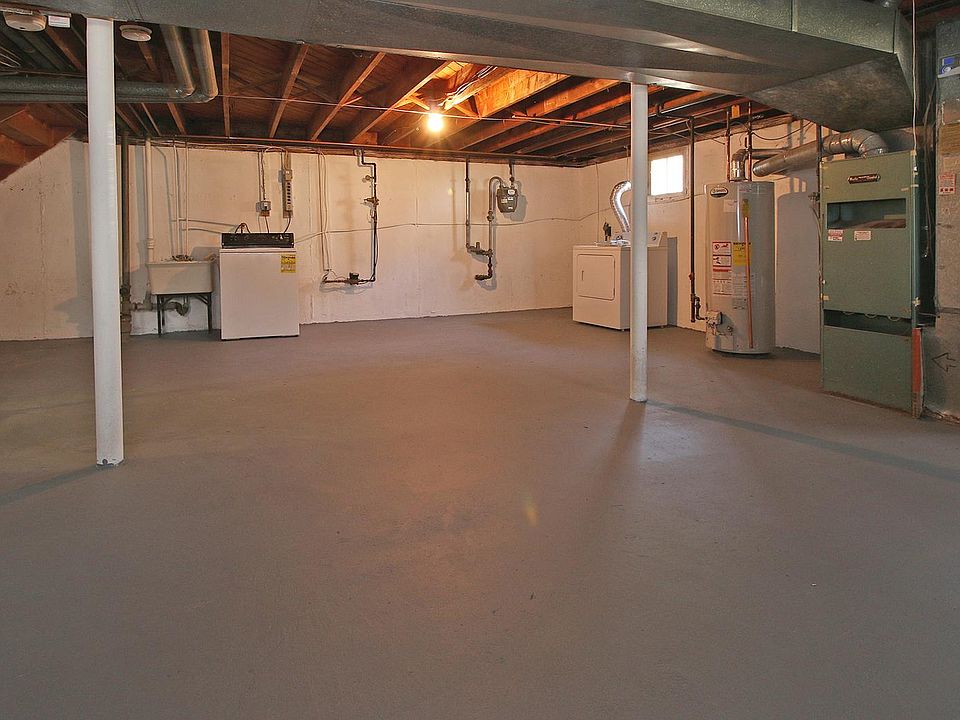 1st image of 28 Carteret St