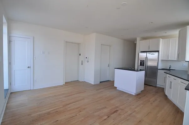 Rented by Bohemia Realty Group | media 25