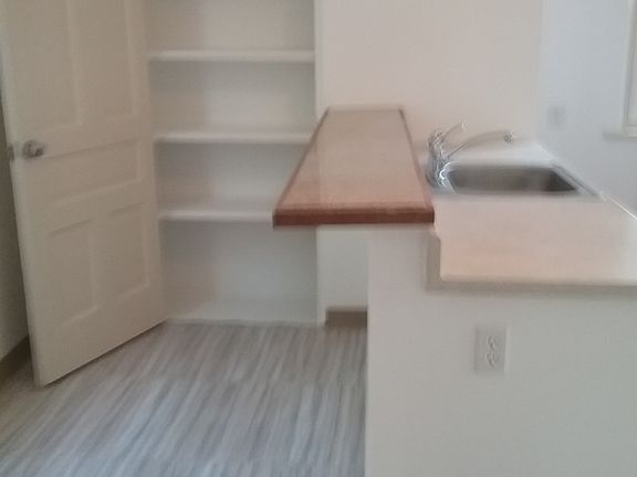 KITCHEN PANTRY