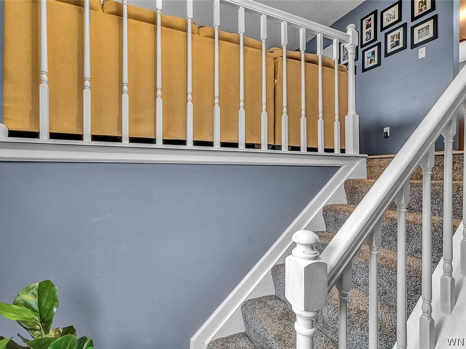 74 Roycroft Dr, West Seneca, NY 14224 Zillow