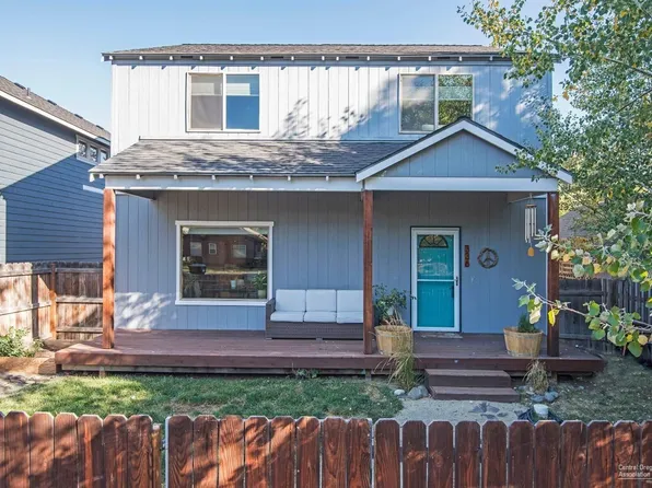 336 E Jefferson Ave, Sisters, OR 97759